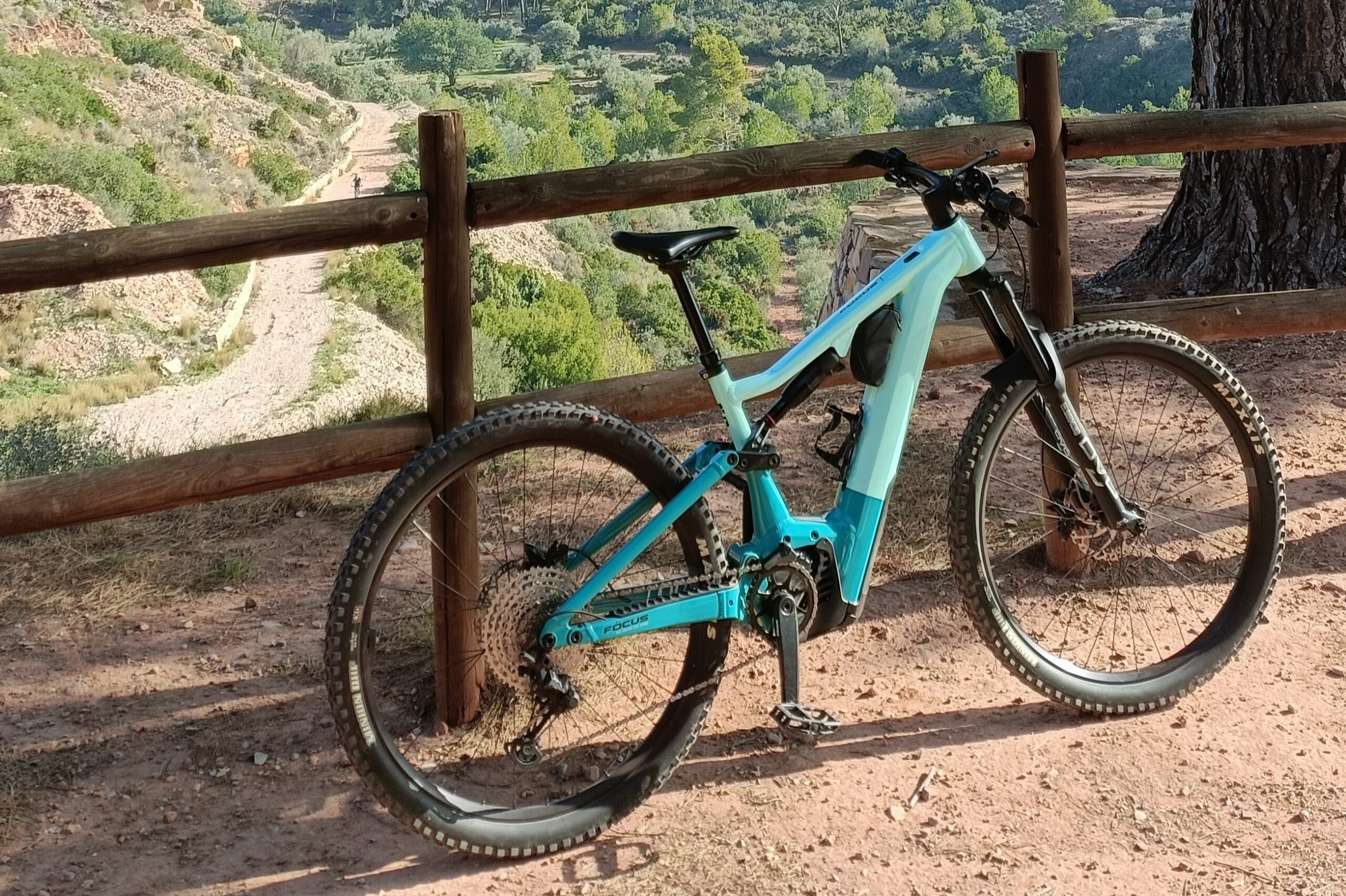 Why Should I Get an E-Mountain Bike Instead of a Normal Mountain Bike? E-mountain Bike on Valencia trails